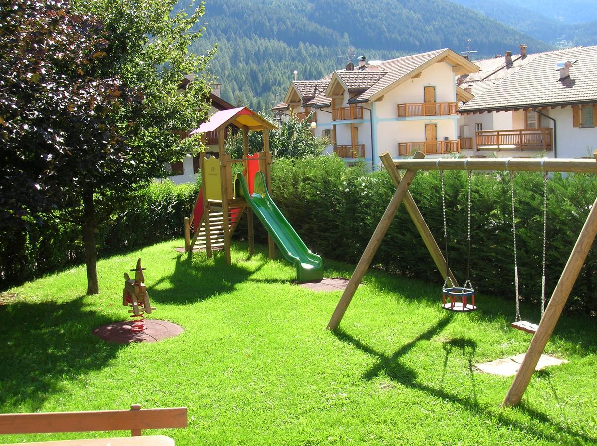 Hotel Genzianella Ziano Di Fiemme Ngoại thất bức ảnh
