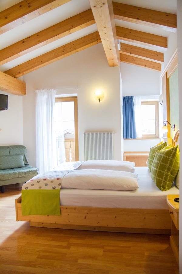 Hotel Genzianella Ziano Di Fiemme Ngoại thất bức ảnh