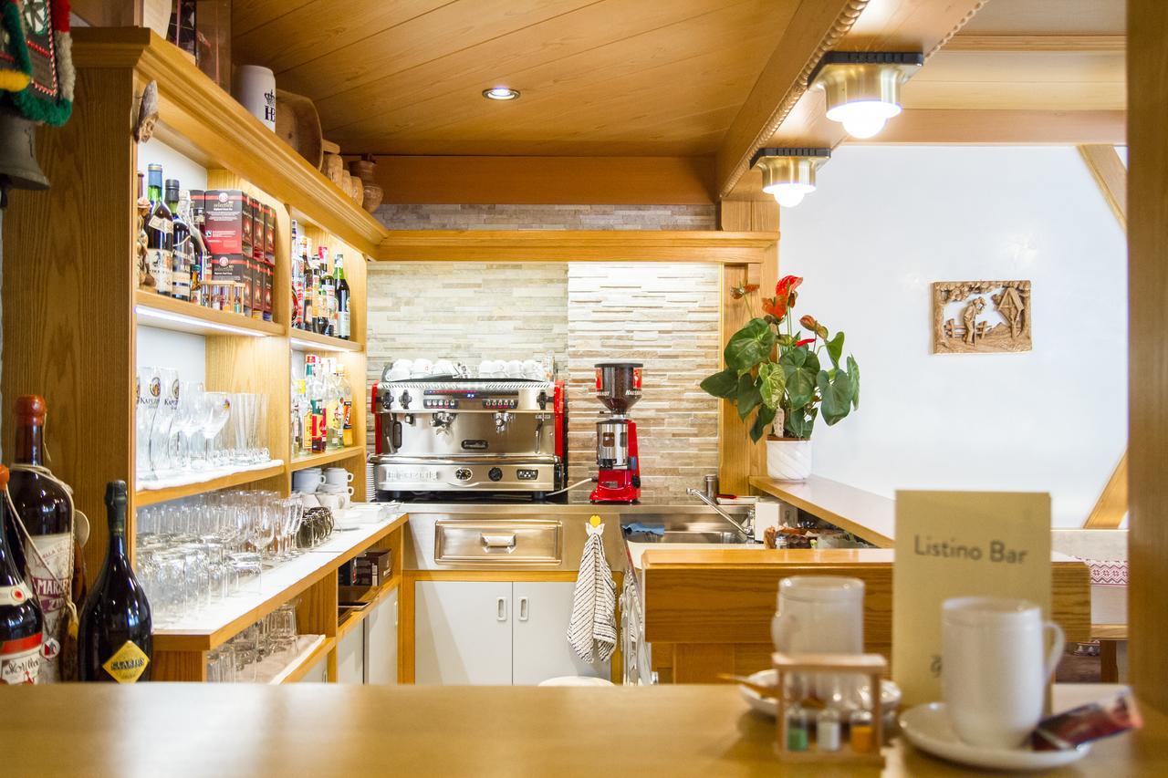 Hotel Genzianella Ziano Di Fiemme Ngoại thất bức ảnh